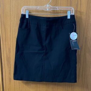 Slim Saturn black multi pocket gliding sport skirt size 8